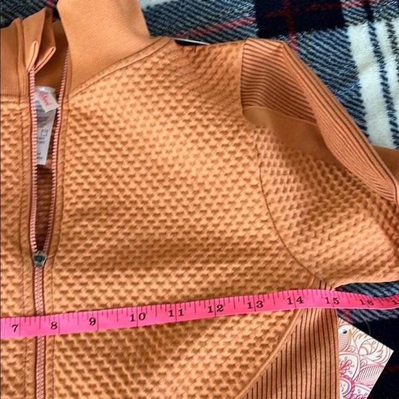 Vibrant Orange Leggings And Jacket Cropped With Thumb Holes NWT - Picture 6 of 10